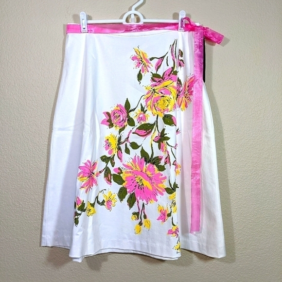 Karen Kane Dresses & Skirts - Beautiful White Cotton Skirt with Pink & Yellow Flowers NWT